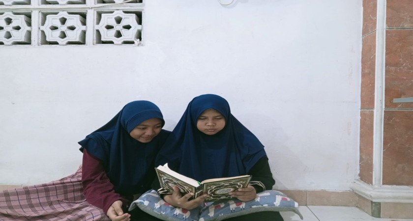 Bentuk Generasi Qur'ani, MTs Negeri 17 Jakarta Adakan Tahfiz Malam dan Mabit Bersama Quran.