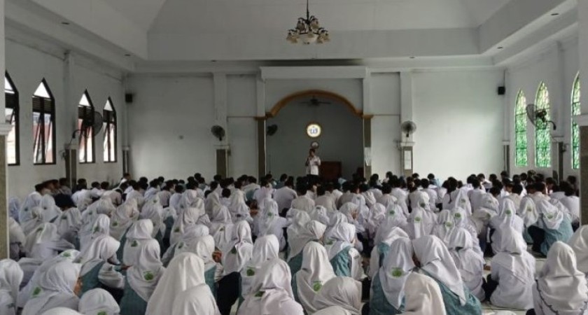 MTs Negeri 17 Jakarta Perkenalkan Pembalajaran Hadits Arba'in dan Doa Pilihan Pada Peserta Didik