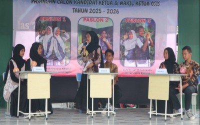 Debat Terbuka Calon Ketua dan Wakil Ketua OSIS MTs Negeri 17 Jakarta Ajarkan Nilai Demokrasi